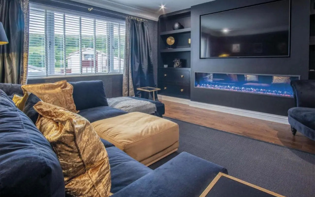 Castell Morlais - Luxurious 5 Bed - Pontsticill