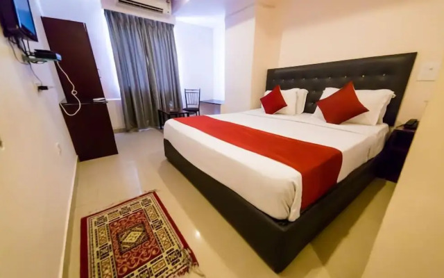 Hotel Sashi Paradise