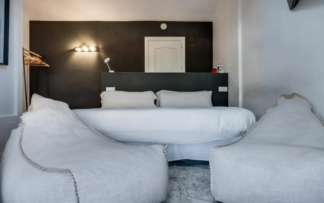 Molo Luxury Suites Puerto Banus