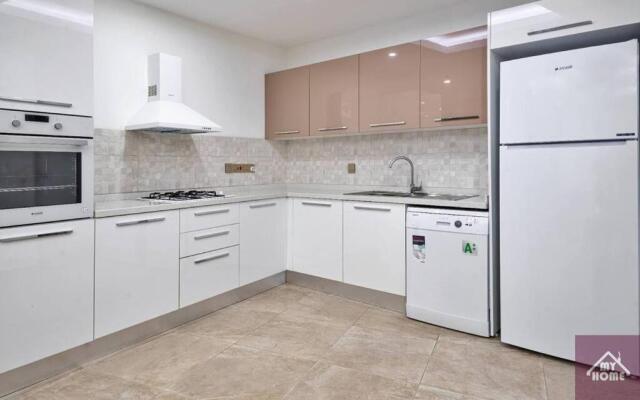 Luxury Full Sea & Mountain View Penthouses