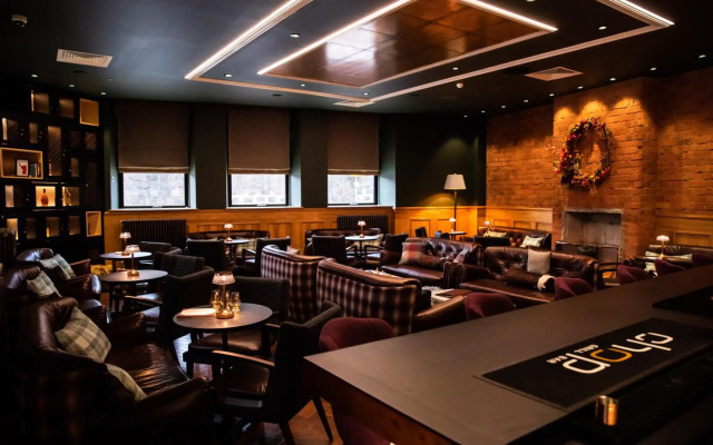 Sandman Signature Aberdeen Hotel & Spa