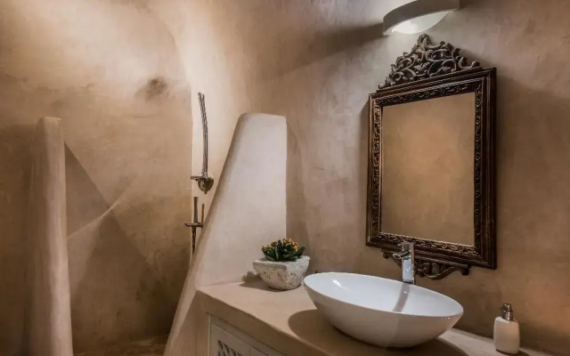 Armeni Luxury Villas