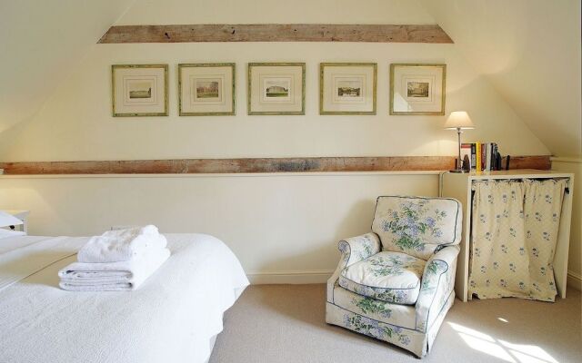 Beachy Barn