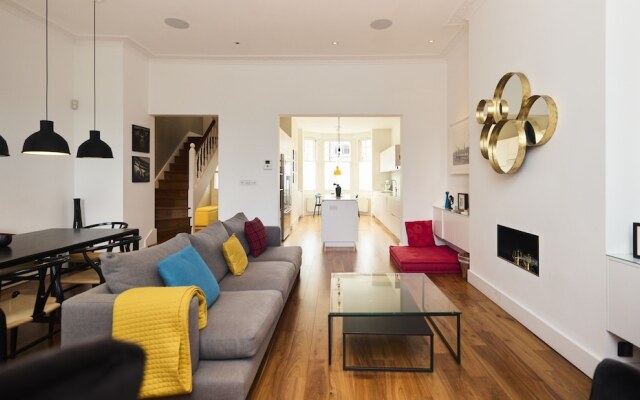 The Clapham Crib - Spacious 4bdr House With Patio