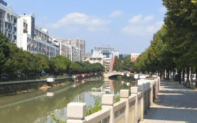 7Days Inn Quanzhou Dehua Cidu Avenue Branch