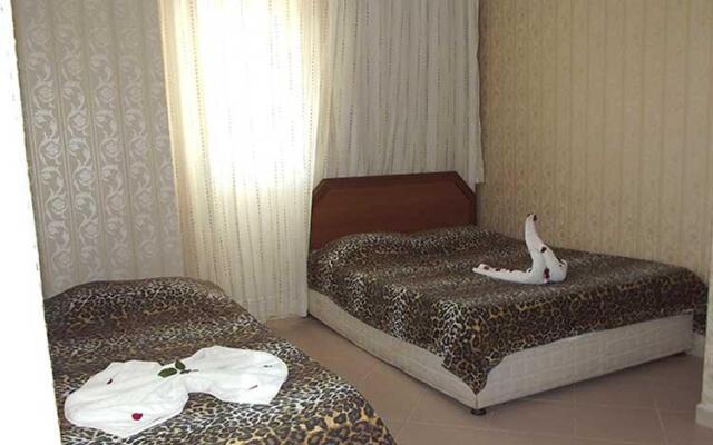Life Garden Hotel (Ex Antik Boutique Hotel)