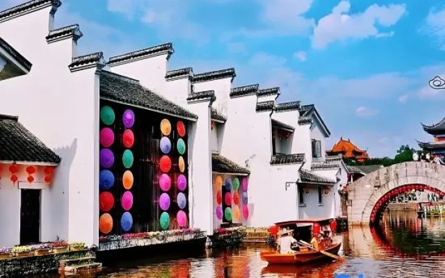 Xingya Cloud Hotel – Exterior – Foshan