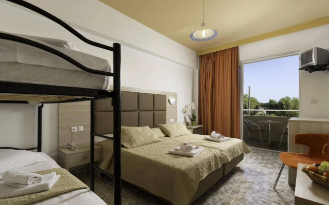Relax Hotel