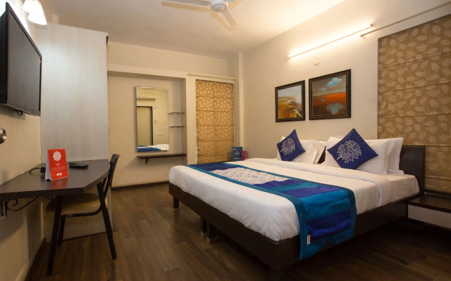 Hotel Eminent By OYO Rooms