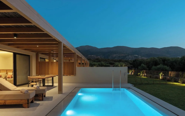 Lakka Suites