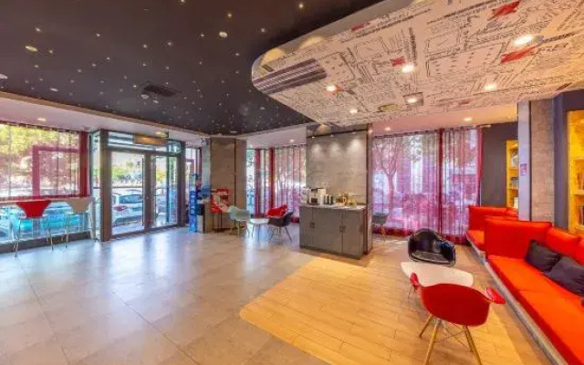 Ibis Hotel (Jiuquan Fukang Shopping Center)