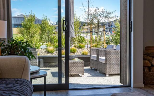 Riverslea Mountain Views