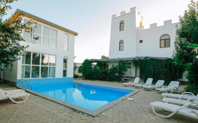 Laguna Villa - Pool, Sauna, Events - at Bazaleti Lake