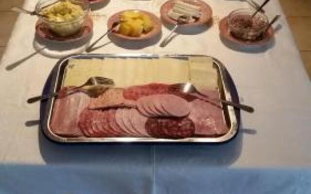 Herberge zur Engelwiese & Pension Gerlach