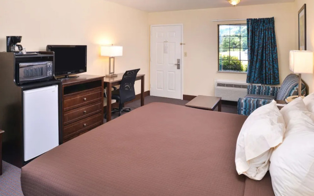 Ramada Limited Batesville