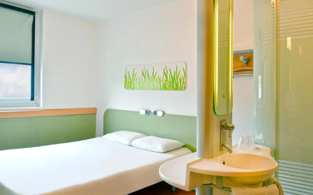ibis budget Saint-Quentin Centre Gare
