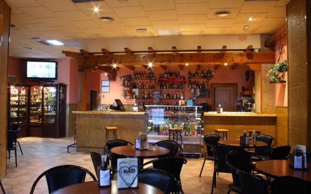 Hotel - Restaurante Limas