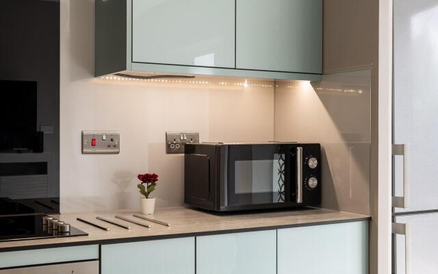 Amazing 1-Bed Apartment