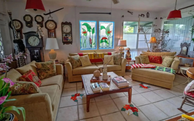 Hale Kawehi B&B Guesthouse