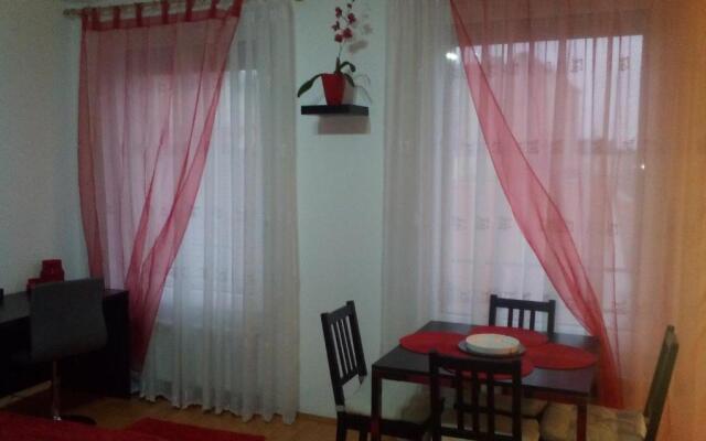 DebreCenter Apartman