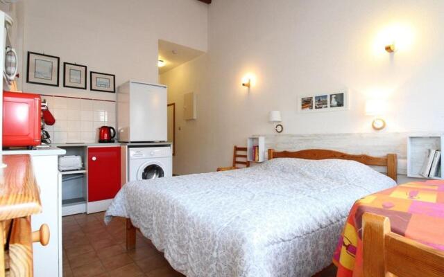 Appartement Balaruc-les-Bains, 1 pièce, 2 personnes - FR-1-553-114