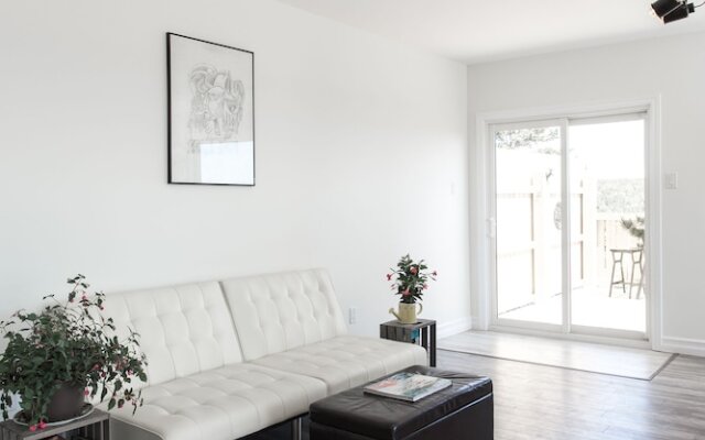 Whale House Guest House