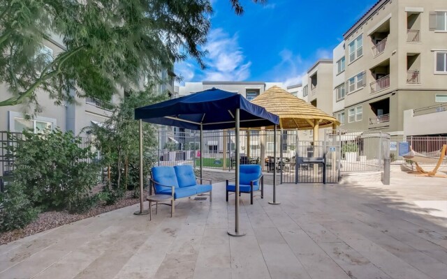 FRONTDESK Montreux Apts Northeast Phoenix