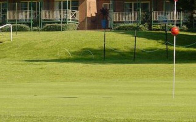 Tenterfield Golf Club Fairways Lodge
