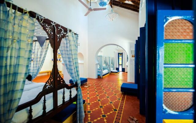OYO 10868 Home Villa Calangute Beach