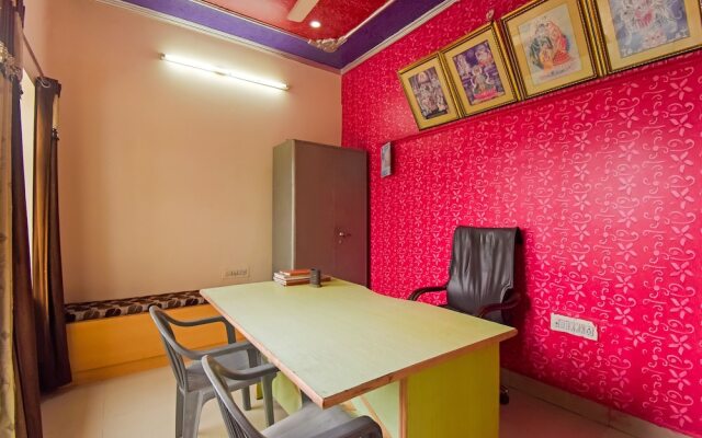 SPOT ON 60292 Shri United