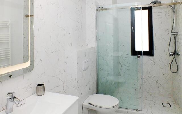 Ada Luxury Apartments 43