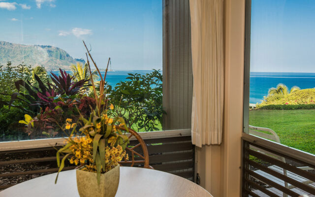 Princeville Oceanfront Villas