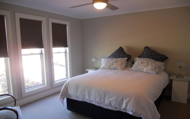 Rosebank Bed and Breakfast – Guest Rooms – Adelaide