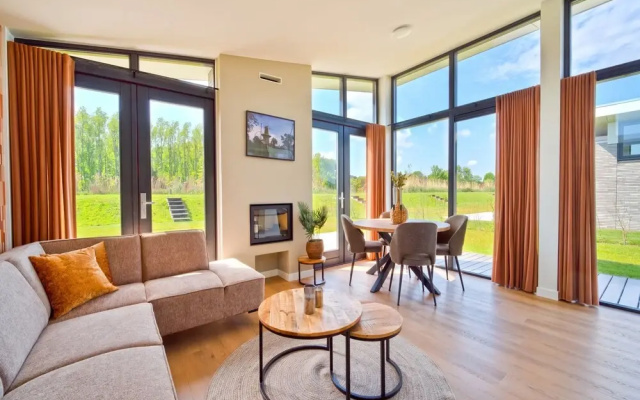 Holiday Home in Oud Ade Near Kaag Lakes