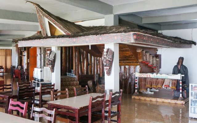 Ambaroba Hotel