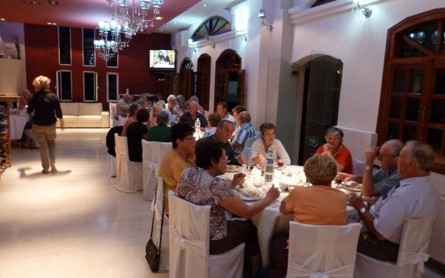 Kaiafas Lake Hotel