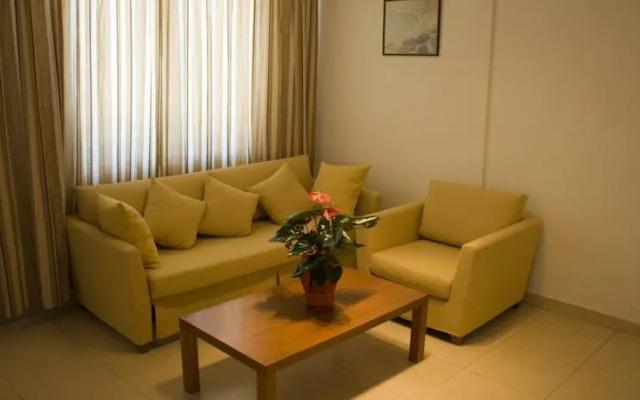 Sunny House Apart Hotel