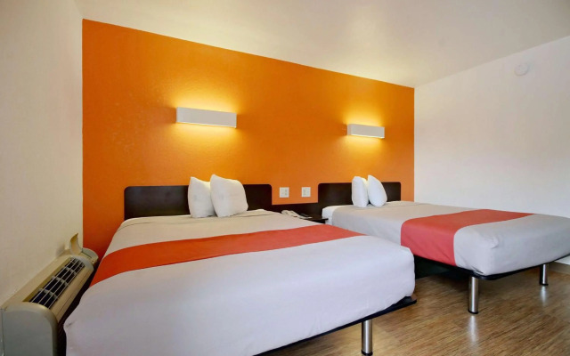 Signature Inn Miami
