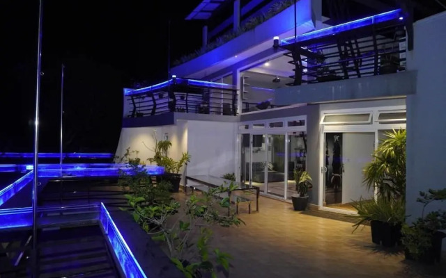 Fortview International Hotel