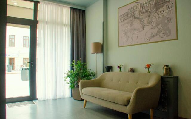 Atoneli Hotel