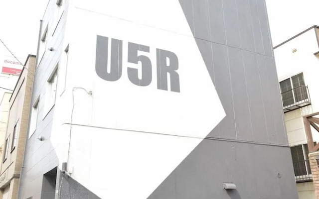 U5r