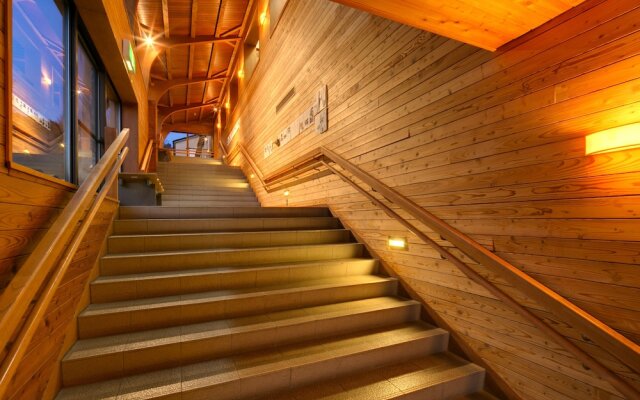 Forest Resort Conifer Iwabitsu