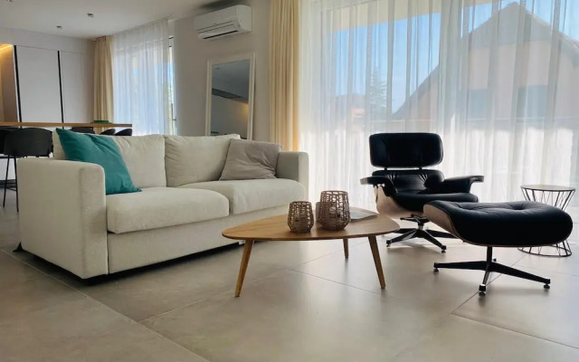 Homely Basel Airport