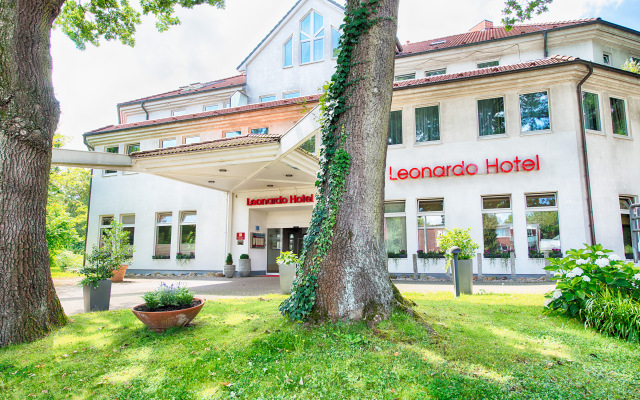 hotelImage