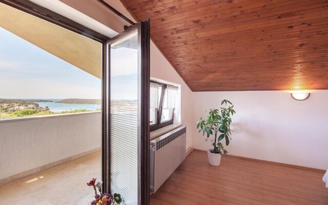 Stunning Home in Pula With Wifi and 1 Bedrooms