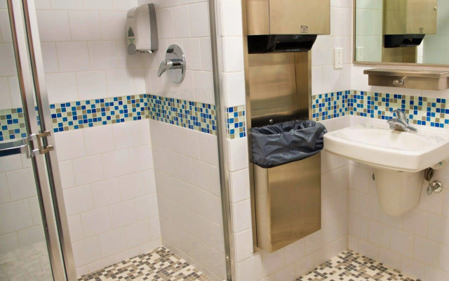 Vanderbilt YMCA Hostel