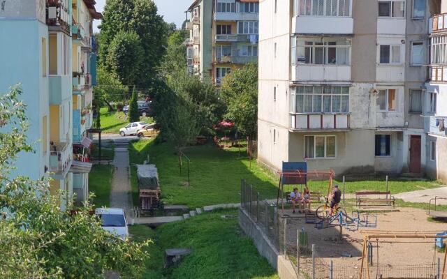 5 Residence Apartment