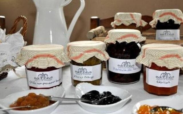 Gites du Manoir de lOrmelais