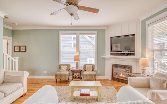 Knee Deep In Paradise