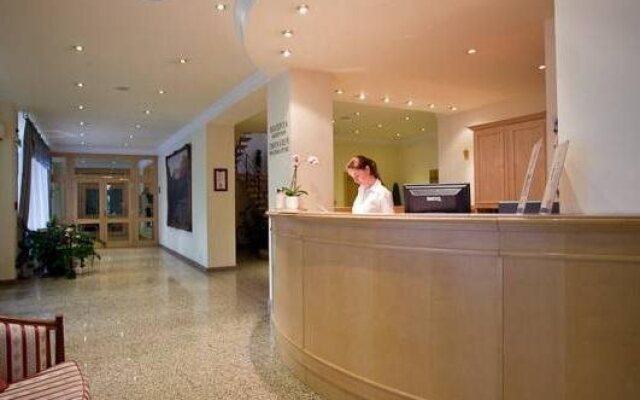 Parkhotel na Baracke